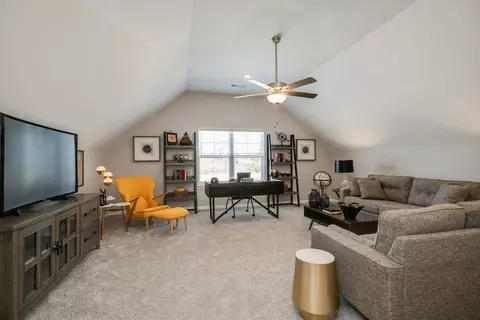 238 Republic St, Shelbyville, TN 37160
