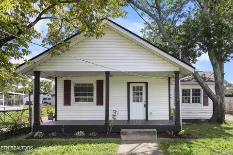 1716 Beaumont Ave, Knoxville, TN 37921