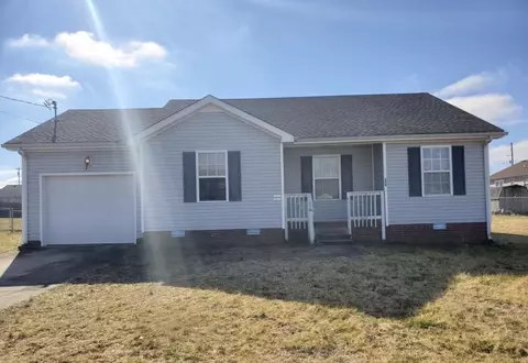 209 Ruf Dr, Oak Grove, KY 42262