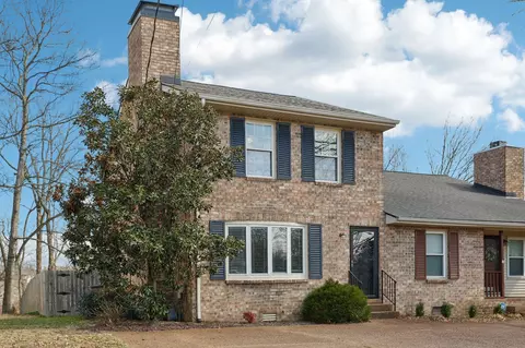 410 Hill Rd, Nashville, TN 37220