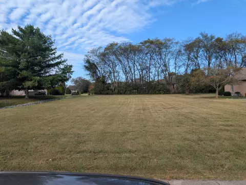 501 Bay Point Dr, Gallatin, TN 37066