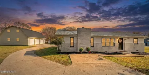 326 Greenwood Cir, Madisonville, TN 37354