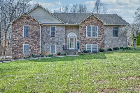 715 Stoneybrook Ct, Cookeville, TN 38506