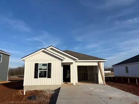413 Cloudland Dr, Portland, TN 37148