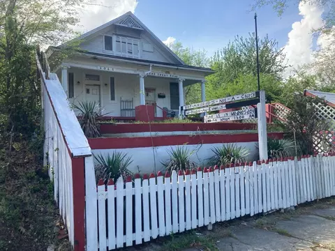 1065 S Fourth St, Memphis, TN 38126