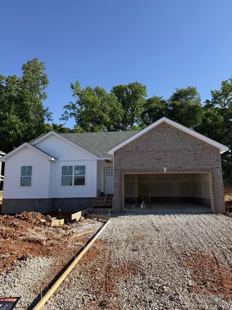 13 Echo Rdg, Oak Grove, KY 42262