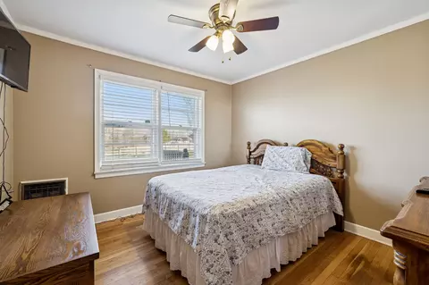 Bedroom - 155 W Piney Rd, Dickson, TN 37055 photo 2 of 2