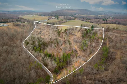 301 Andy Haney Rd, Cookeville, TN 38506