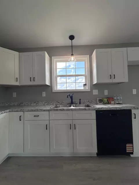 Kitchen - 80 Dave O Ln, Loretto, TN 38469 photo 4 of 4