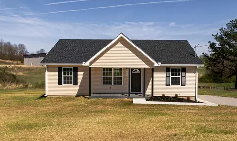 80 Dave O Ln, Loretto, TN 38469