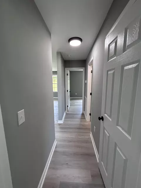 Entry Way - 80 Dave O Ln, Loretto, TN 38469 photo 3 of 3