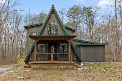 170 Miller Cove Cir, Signal Mountain, TN 37377