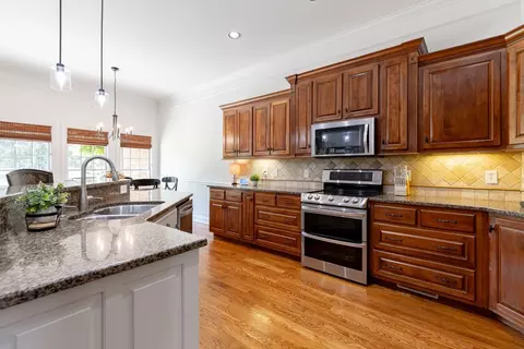 Kitchen - 2575 North Rd, Murfreesboro, TN 37128 photo 1 of 4