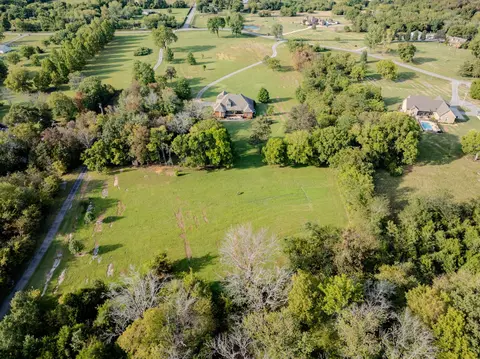 View/Area - 2575 North Rd, Murfreesboro, TN 37128 photo 9 of 10