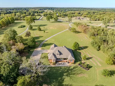 View/Area - 2575 North Rd, Murfreesboro, TN 37128 photo 3 of 10