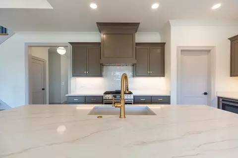 Kitchen - 5528 Sinclair St, Murfreesboro, TN 37127 photo 1 of 6