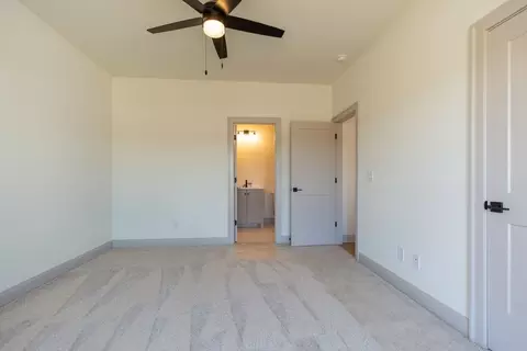 Bedroom - 5528 Sinclair St, Murfreesboro, TN 37127 photo 4 of 12