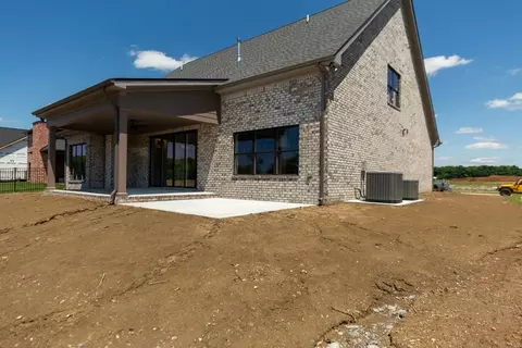 Exterior - 5528 Sinclair St, Murfreesboro, TN 37127 photo 4 of 10