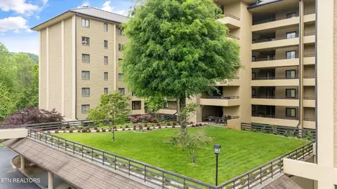 1704 Hidden Hills Rd #108, Gatlinburg, TN 37738