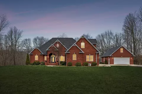 5140 Highway 52 W, Lafayette, TN 37083