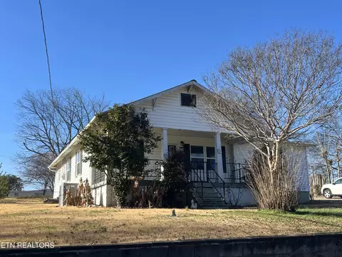 182 S College St, Madisonville, TN 37354