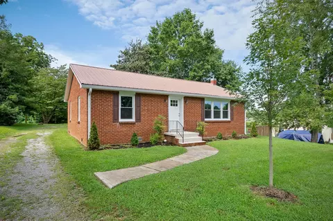 218 Roosevelt Rd, Mcminnville, TN 37110