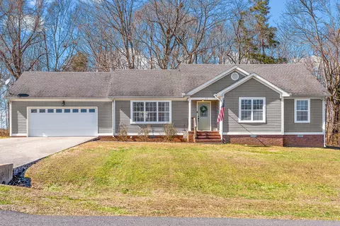 69 Courtney Pl, Cadiz, KY 42211