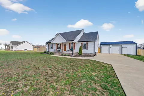 Exterior - 62 Carson Ln, Ethridge, TN 38456 photo 2 of 14