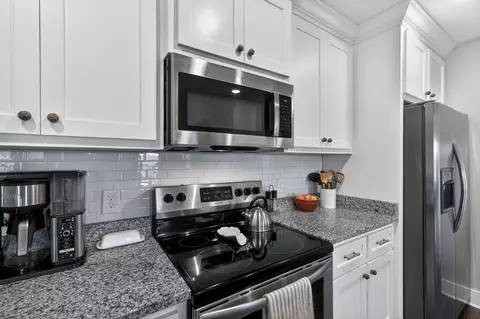 Kitchen - 62 Carson Ln, Ethridge, TN 38456 photo 4 of 4