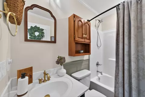 Bath - 62 Carson Ln, Ethridge, TN 38456 photo 1 of 4