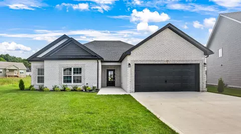 649 Woodrush Dr, Clarksville, TN 37040