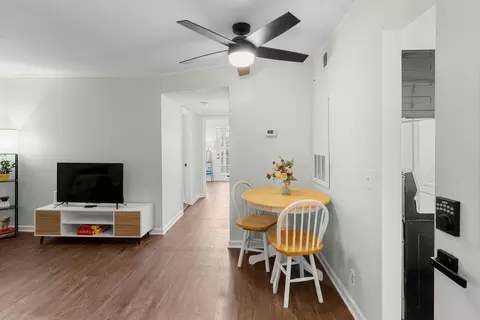 2325 Elliston Pl #410, Nashville, TN 37203