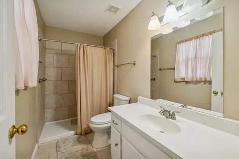 Bath - 1480 Cutoff Rd, Murfreesboro, TN 37129 photo 1 of 6