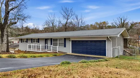 4625 Lake Haven Dr, Chattanooga, TN 37416