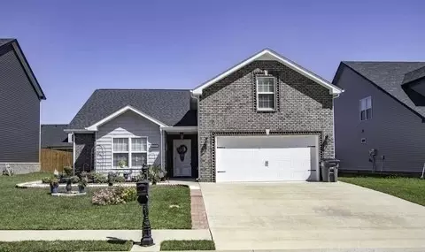 3753 Windmill Dr, Clarksville, TN 37040