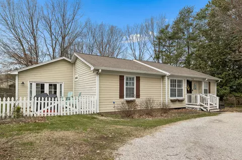7114 White Oak Dr, Fairview, TN 37062