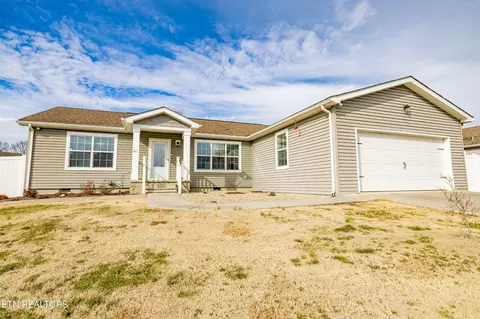 1512 Julia Allison Dr, Sevierville, TN 37876