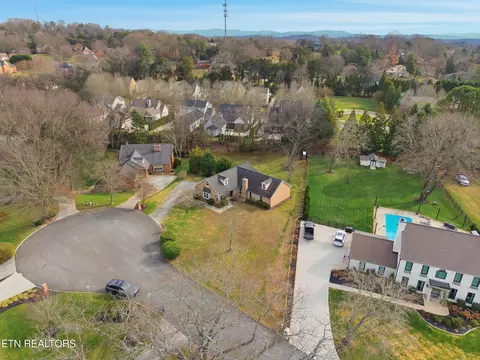 10508 River Ridge Rd, Knoxville, TN 37922