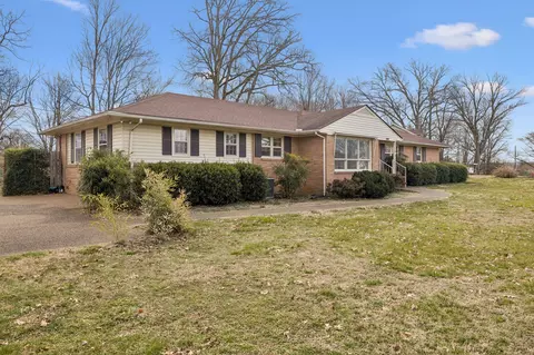249 Joyce Ave, Lewisburg, TN 37091
