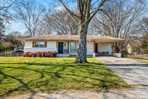 2115 Ballard Pl, Chattanooga, TN 37421
