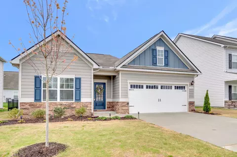 Exterior - 3703 Capstone Dr, Murfreesboro, TN 37128 photo 3 of 7
