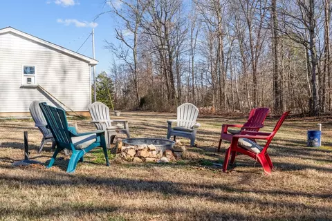 Exterior - 111 Contrary Rd, Burns, TN 37029 photo 16 of 18