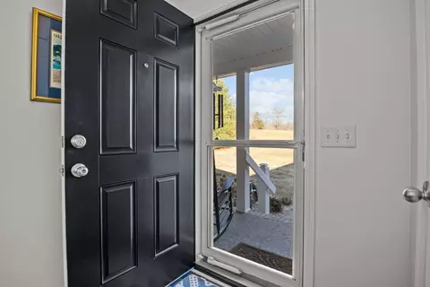 Entry Way - 111 Contrary Rd, Burns, TN 37029 photo 1 of 1
