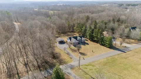 View/Area - 111 Contrary Rd, Burns, TN 37029 photo 7 of 13