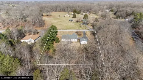 View/Area - 111 Contrary Rd, Burns, TN 37029 photo 5 of 13