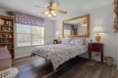 Bedroom - 111 Contrary Rd, Burns, TN 37029 photo 4 of 8