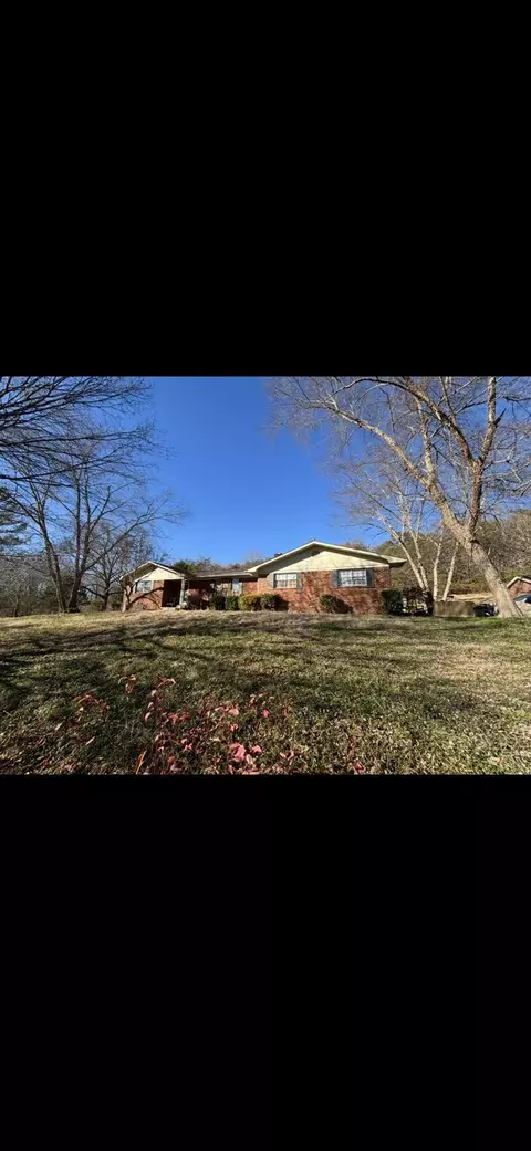 1098 County Road 116, Riceville, TN 37370