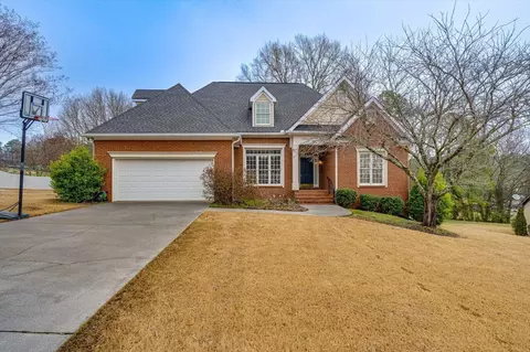 121 Oakhurst Ter NE, Calhoun, GA 30701