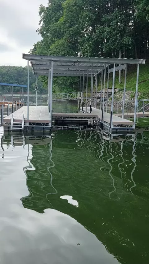 Exterior - 182 Loop Dr, Winchester, TN 37398 photo 5 of 5