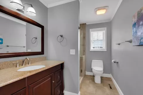 Bath - 182 Loop Dr, Winchester, TN 37398 photo 2 of 4